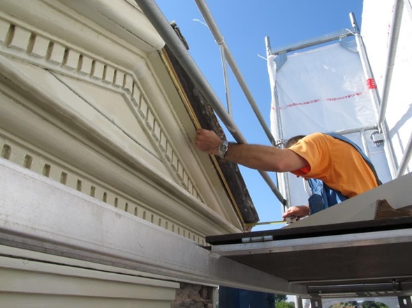 restauratie-timpaan-banner restauratie-timpaan-banner